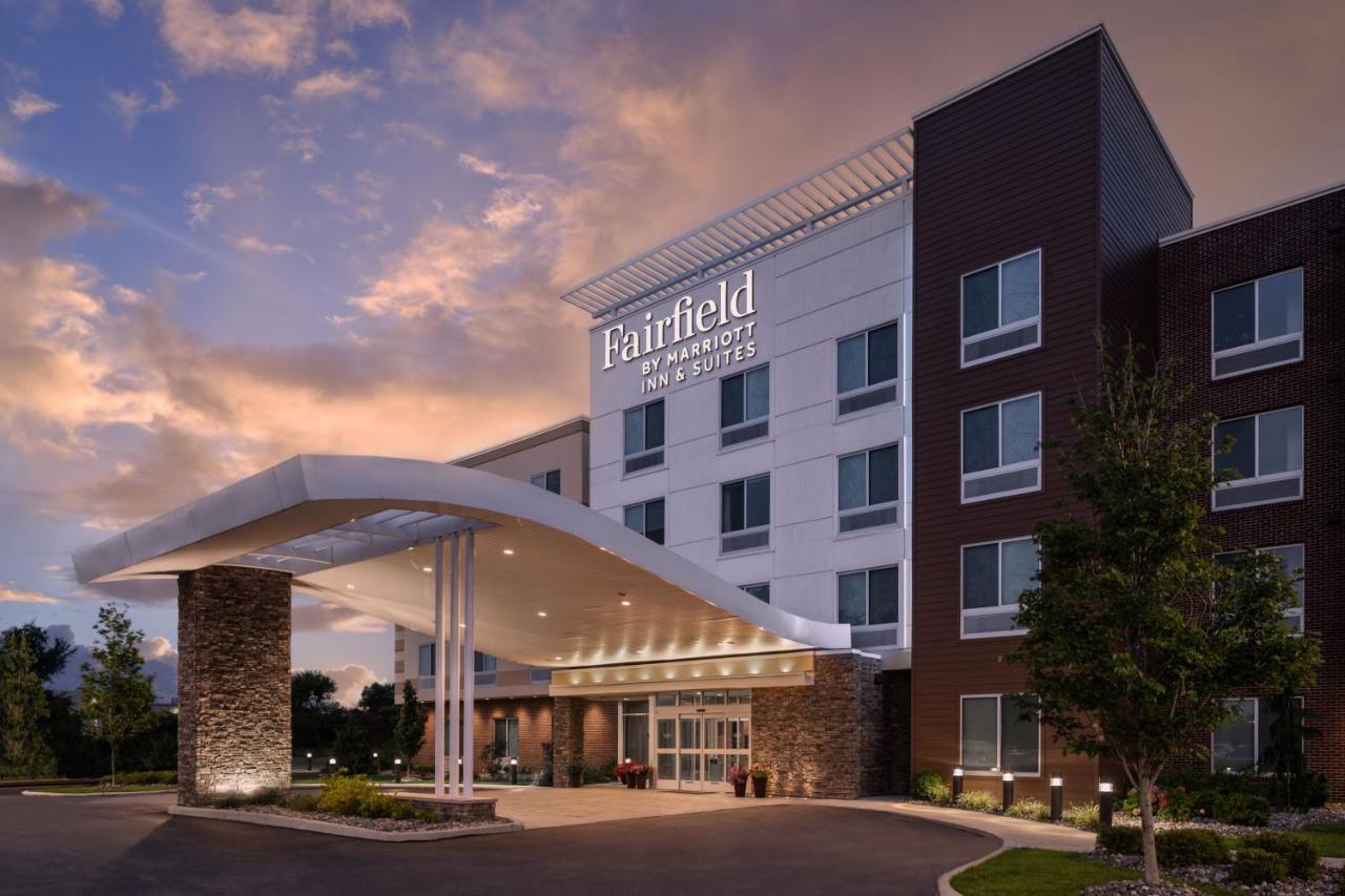 Fairfield Inn & Suites By Marriott Cleveland Tiedeman Road Brooklyn Luaran gambar