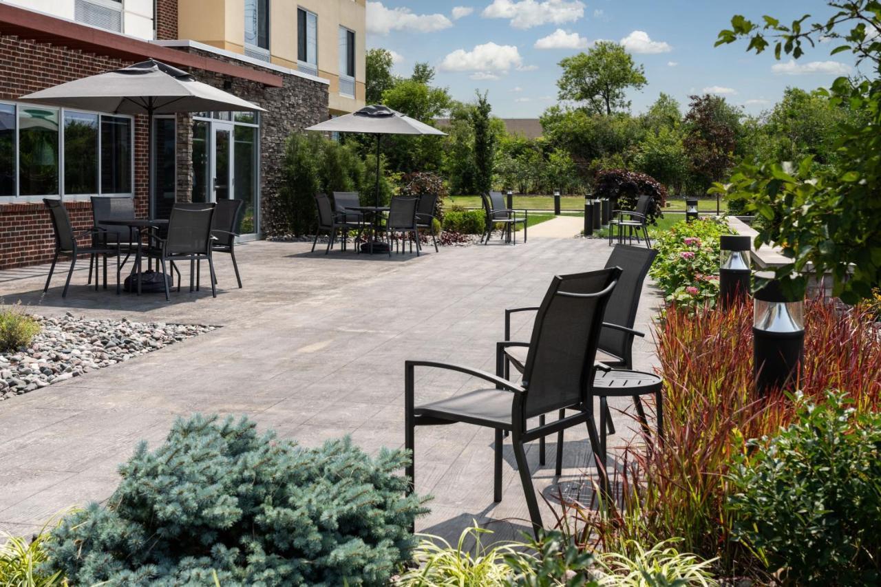 Fairfield Inn & Suites By Marriott Cleveland Tiedeman Road Brooklyn Luaran gambar