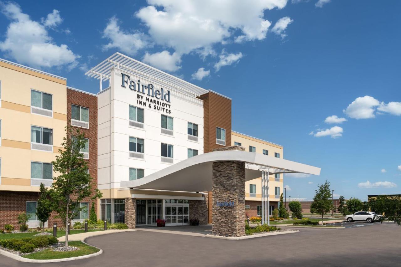 Fairfield Inn & Suites By Marriott Cleveland Tiedeman Road Brooklyn Luaran gambar
